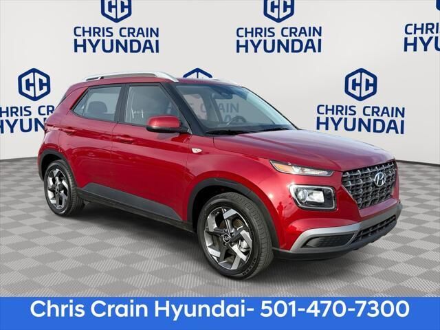 2025 Hyundai VENUE SEL — photo 1 of 25