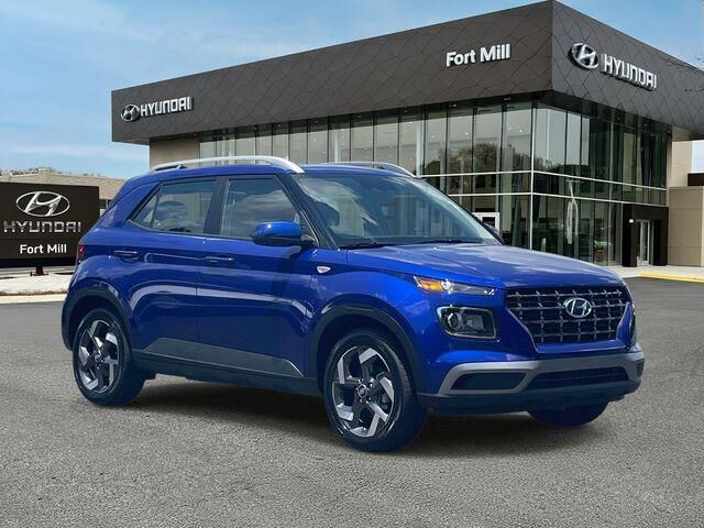 2026 Hyundai VENUE SEL — photo 1 of 26