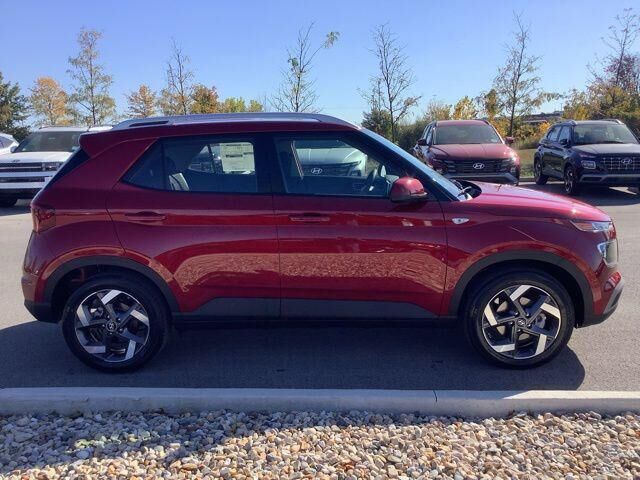 2026 Hyundai VENUE SEL — photo 1 of 13