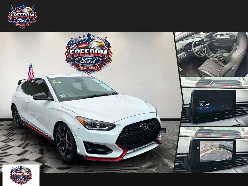 2022 Hyundai VELOSTER N Base — photo 1 of 13