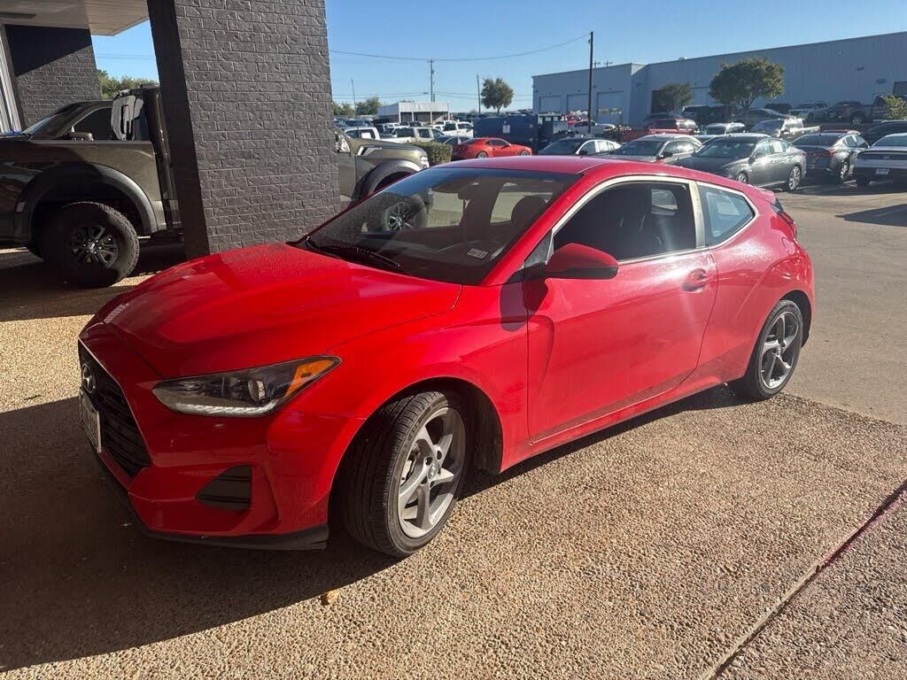 2020 Hyundai VELOSTER 2.0L — photo 1 of 1
