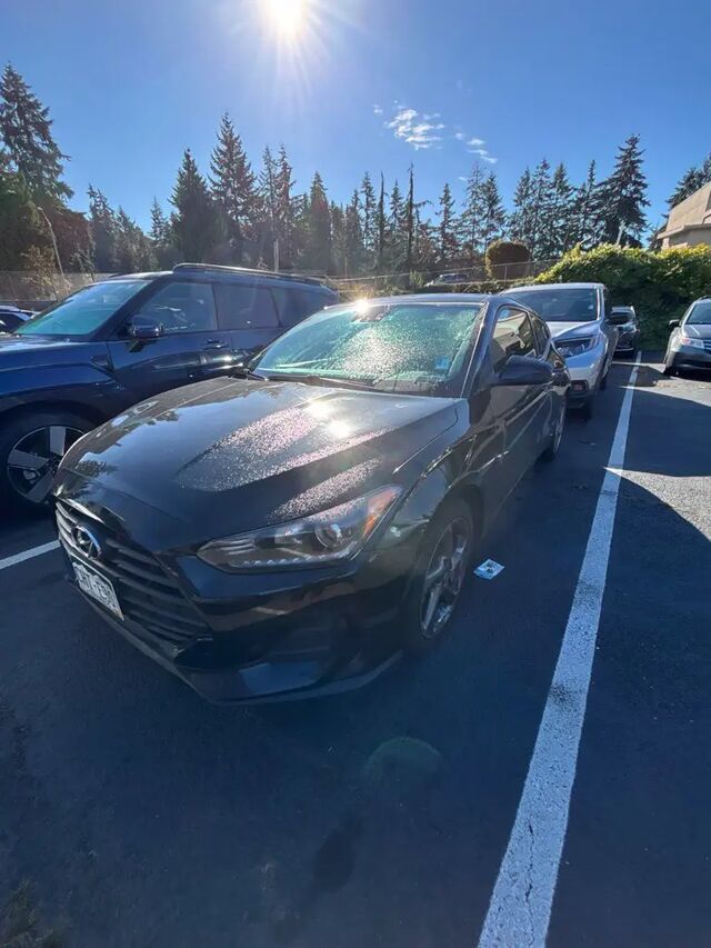 2020 Hyundai VELOSTER 2.0L — photo 1 of 6