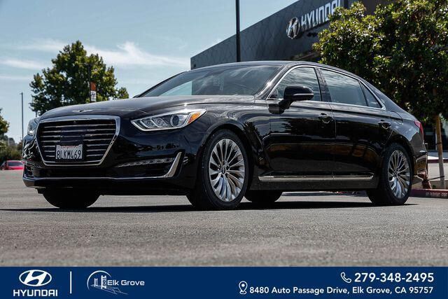 2019 Genesis G90 5.0 Ultimate — photo 1 of 13
