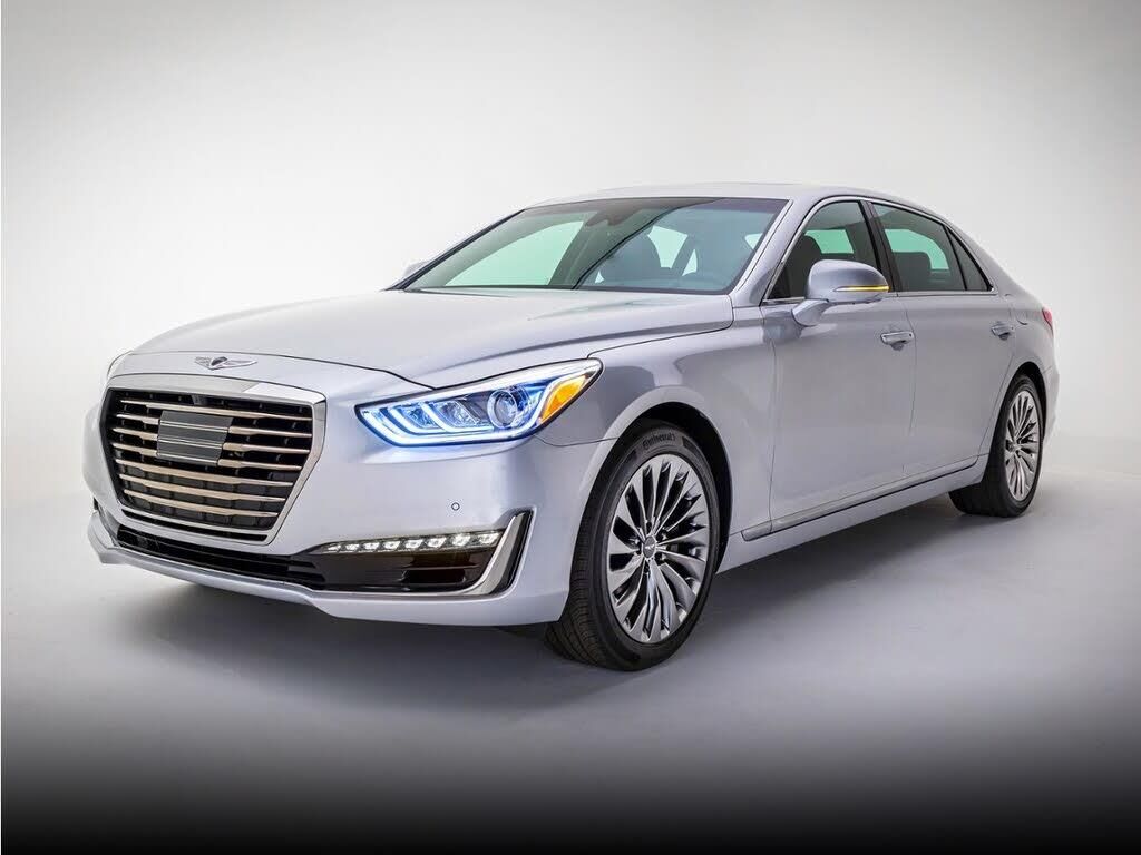 2019 Genesis G90 5.0 Ultimate — photo 1 of 1