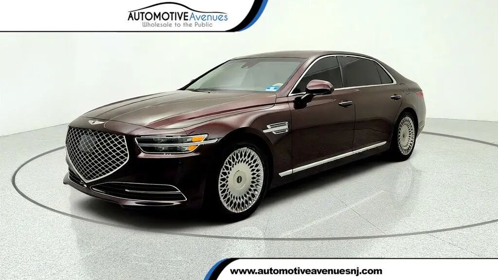 2020 Genesis G90 5.0 Ultimate — photo 1 of 1