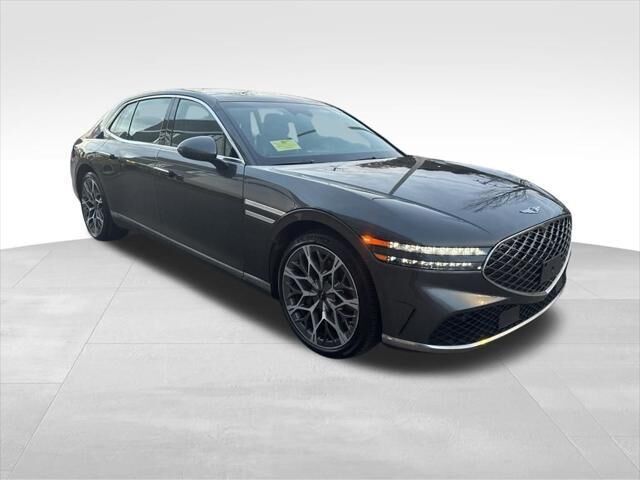 2024 Genesis G90 3.5T e-Supercharger