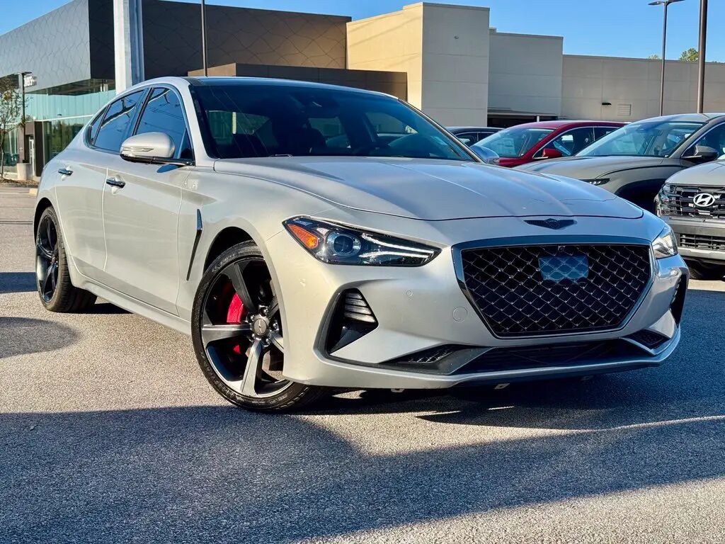 2019 Genesis G70 3.3T Advanced — photo 1 of 13