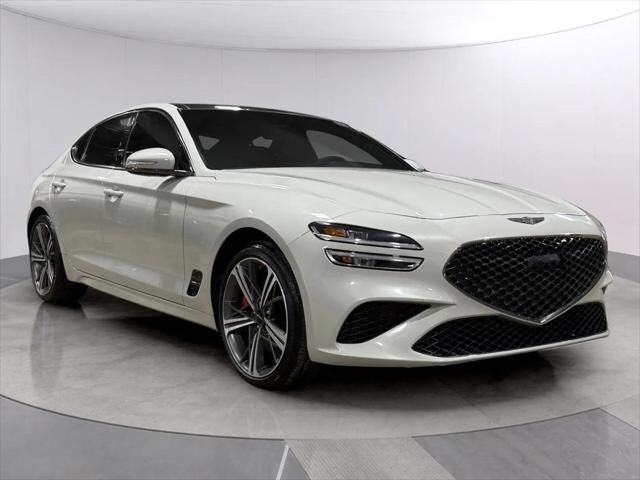 2024 Genesis G70 2.5T Standard