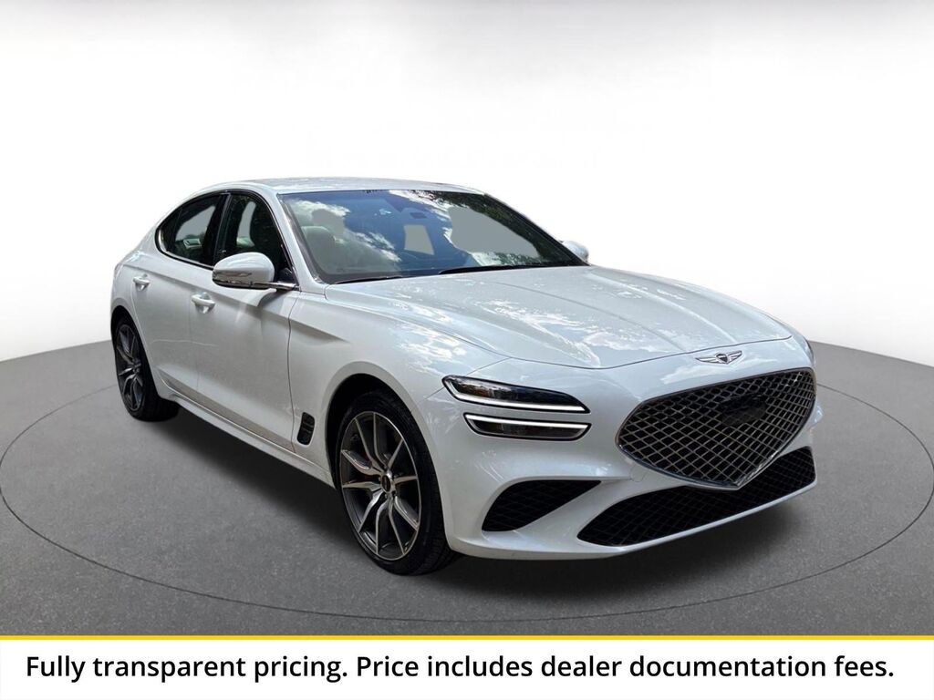 2025 Genesis G70 2.5T — photo 1 of 14