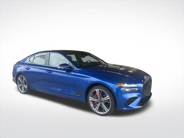 2025 Genesis G70 2.5T Standard