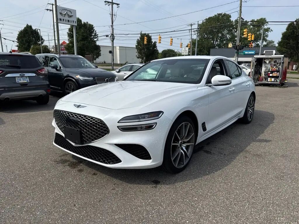 2024 Genesis G70 2.5T Standard — photo 1 of 13