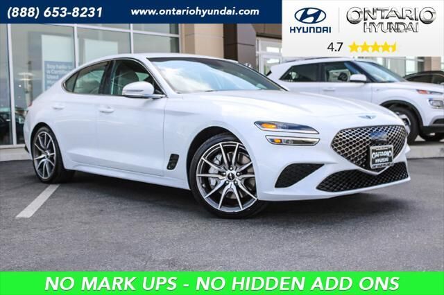 2025 Genesis G70 2.5T Standard — photo 1 of 13