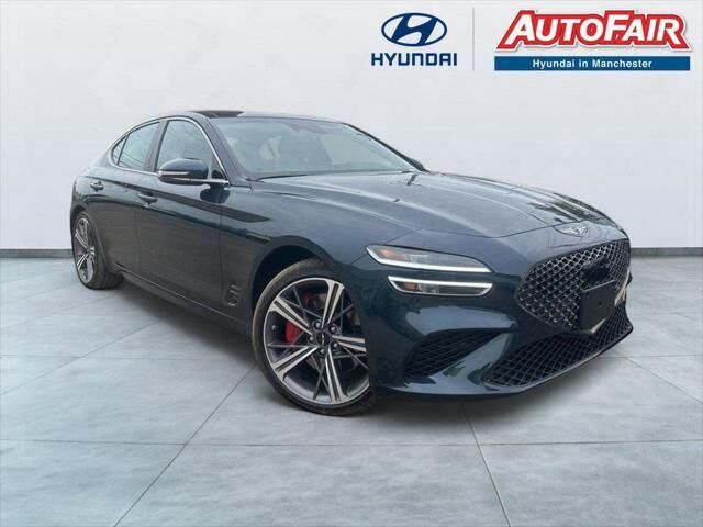 2025 Genesis G70 2.5T Standard