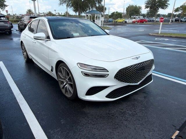 2022 Genesis G70 2.0T — photo 1 of 1