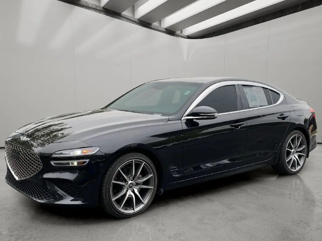 2023 Genesis G70 2.0T — photo 1 of 13