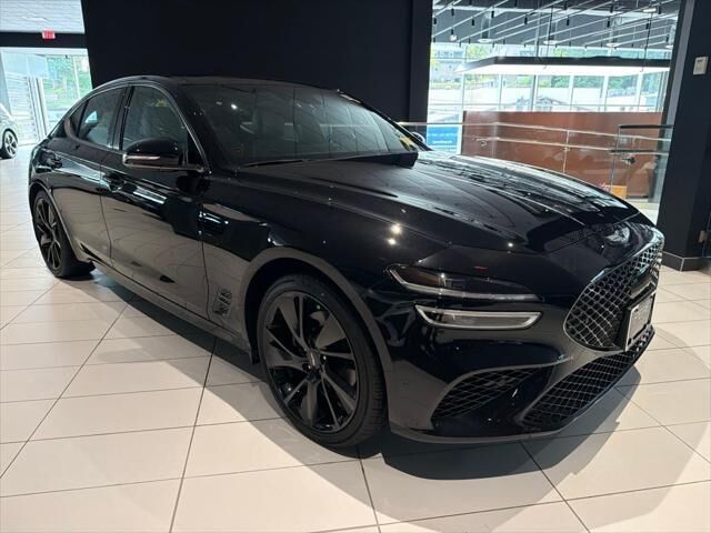 2023 Genesis G70 2.0T