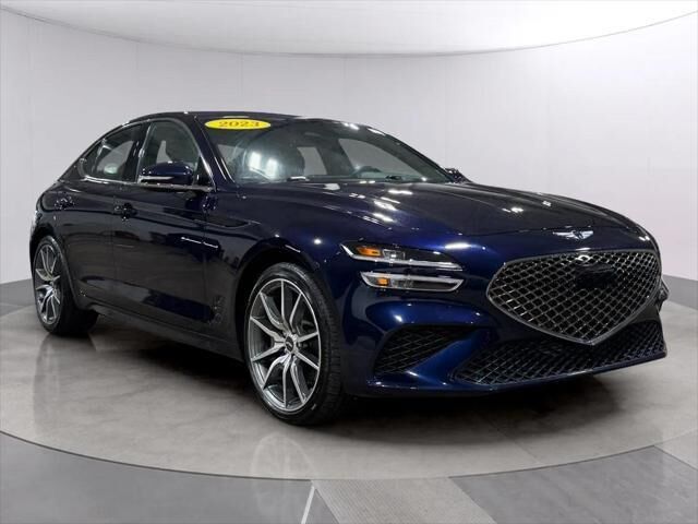 2023 Genesis G70 2.0T — photo 1 of 15