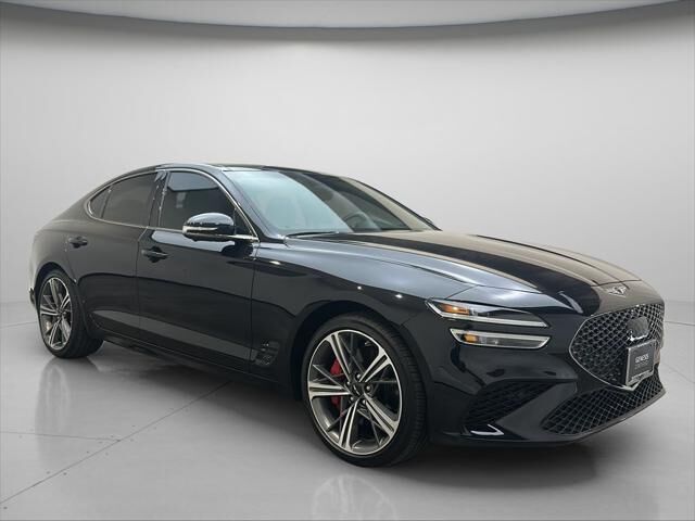 2025 Genesis G70 3.3T Sport Advanced — photo 1 of 13