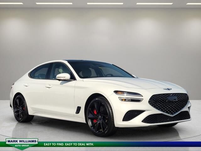 2023 Genesis G70 3.3T Standard