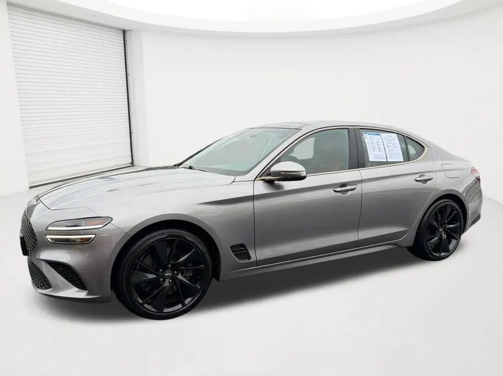 2023 Genesis G70 3.3T Standard — photo 1 of 13
