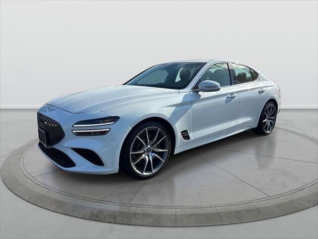 2022 Genesis G70 3.3T Standard — photo 1 of 26