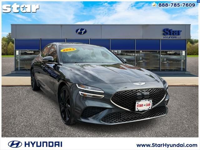 2023 Genesis G70 3.3T Standard