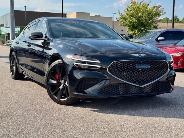2023 Genesis G70 3.3T Standard — photo 1 of 10