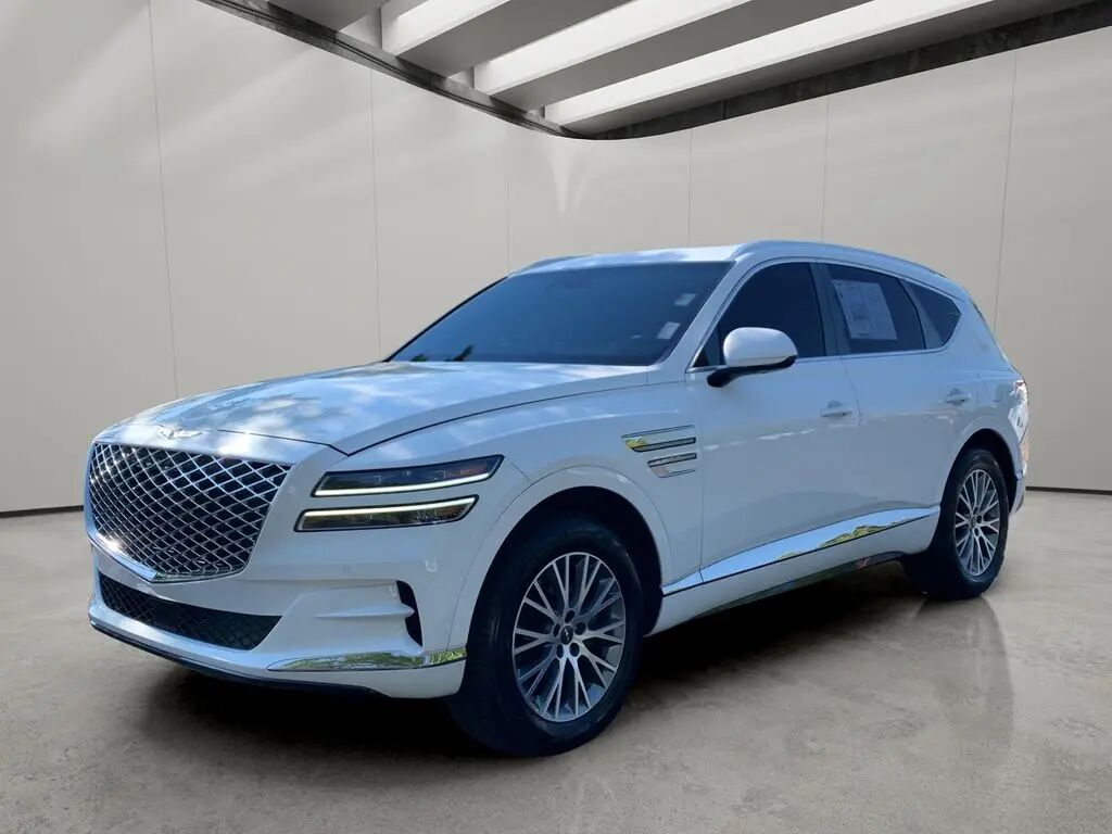 2024 Genesis GV80 2.5T — photo 1 of 13