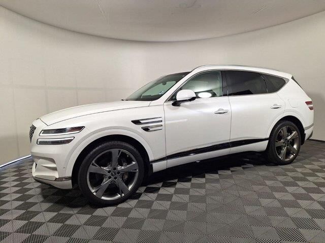 2024 Genesis GV80 2.5T — photo 1 of 7