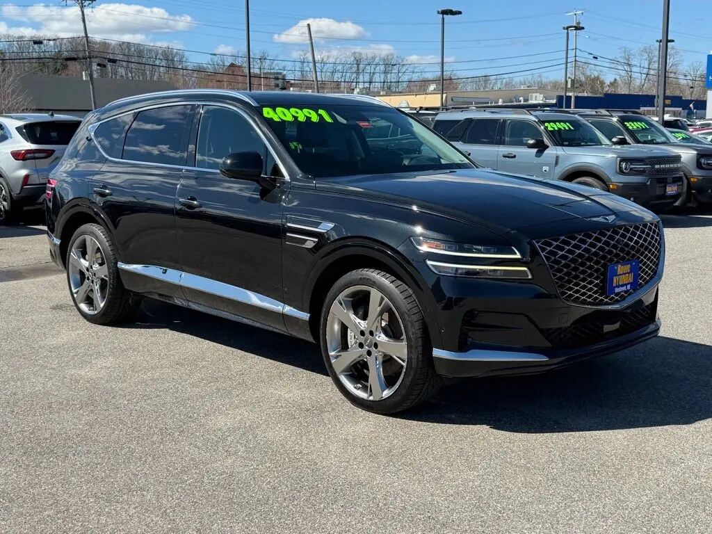 2022 Genesis GV80 2.5T — photo 1 of 13