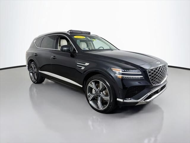 2025 Genesis GV80 3.5T Prestige — photo 1 of 13