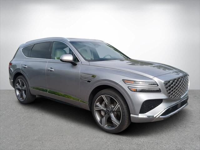 2025 Genesis GV80 3.5T Prestige — photo 1 of 29