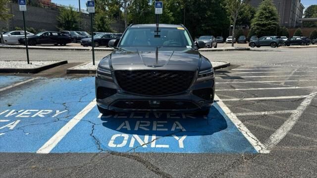 2025 Genesis GV80 3.5T Prestige — photo 1 of 7