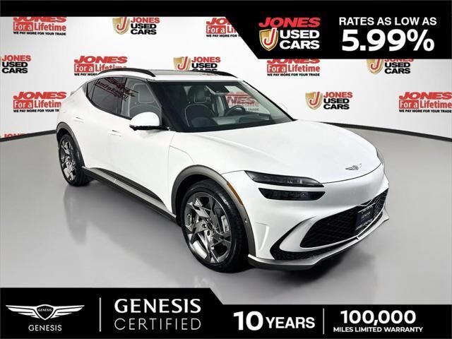 2023 Genesis GV60 Performance — photo 1 of 13