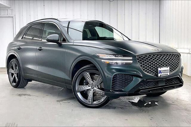 2023 Genesis GV70 2.5T Standard — photo 1 of 13