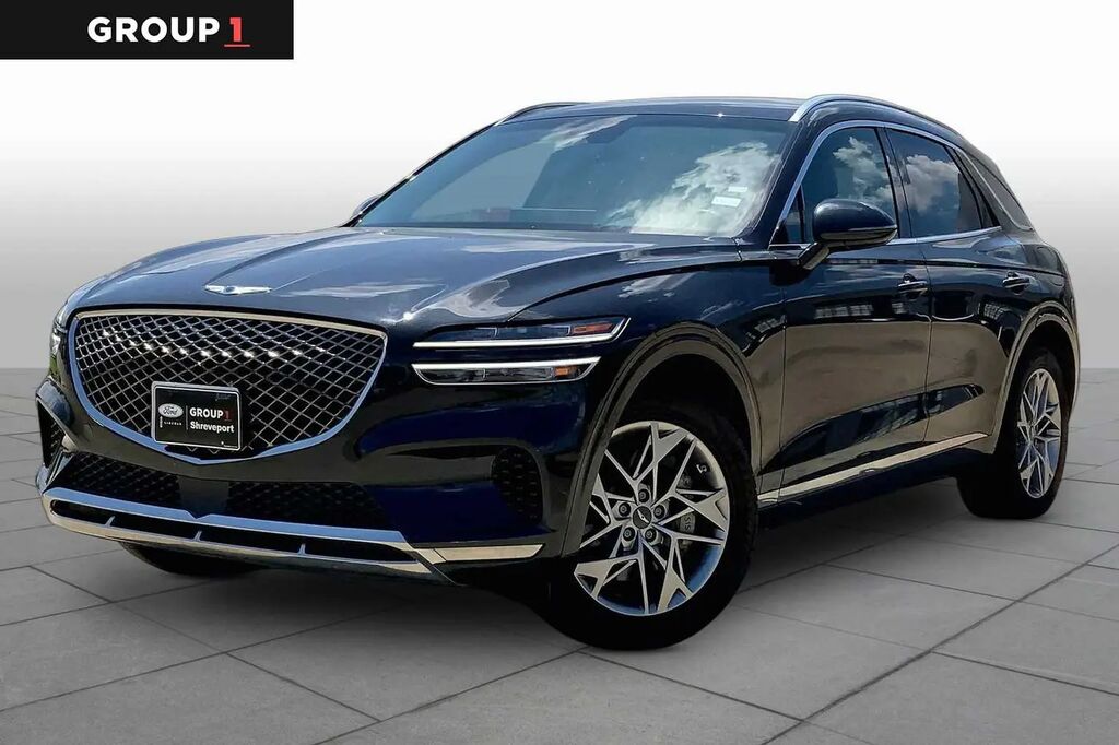 2025 Genesis GV70 2.5T Standard — photo 1 of 35