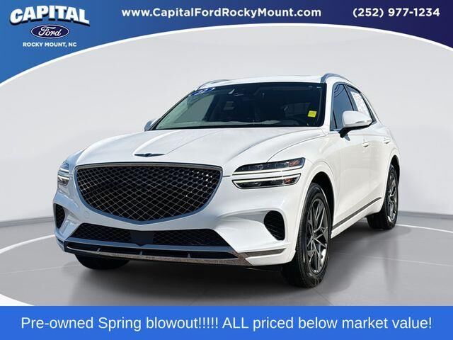 2022 Genesis GV70 2.5T Standard — photo 1 of 13
