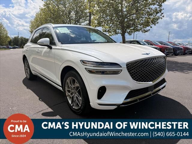 2025 Genesis GV70 2.5T Standard — photo 1 of 29
