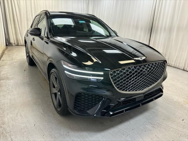 2022 Genesis GV70 3.5T Sport — photo 1 of 13