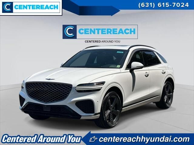 2023 Genesis GV70 3.5T Sport — photo 1 of 11