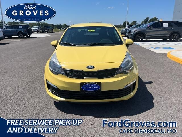 2016 Kia Rio LX — photo 1 of 13