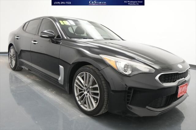 2018 Kia Stinger Base — photo 1 of 13