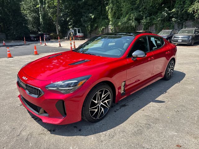 2023 Kia Stinger GT-Line — photo 1 of 13