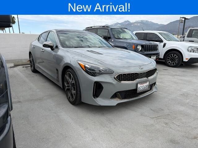 2019 Kia Stinger GT1 — photo 1 of 8