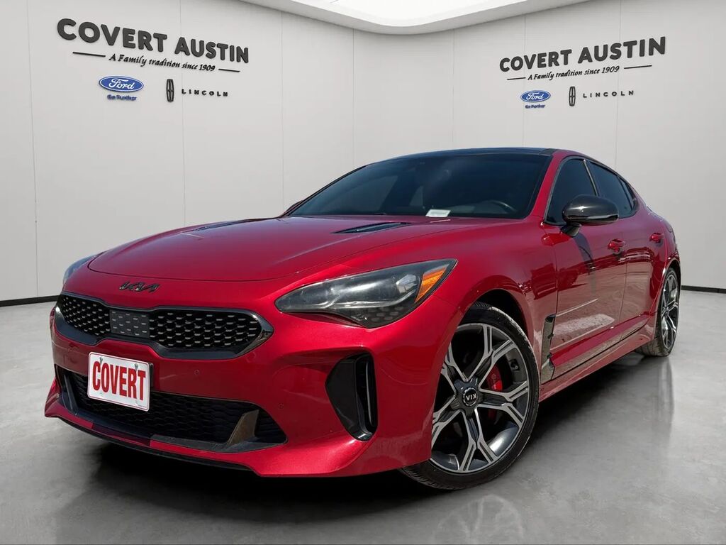 2018 Kia Stinger GT2 — photo 1 of 13