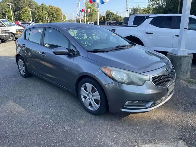 2016 Kia Forte5 LX