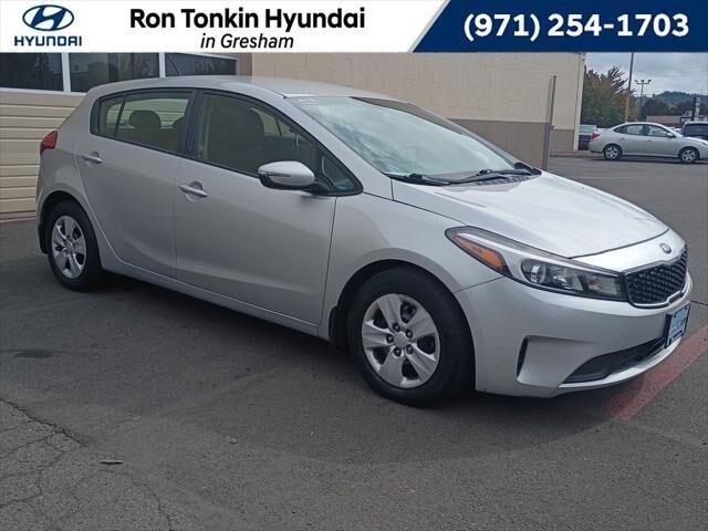 2017 Kia Forte5 LX