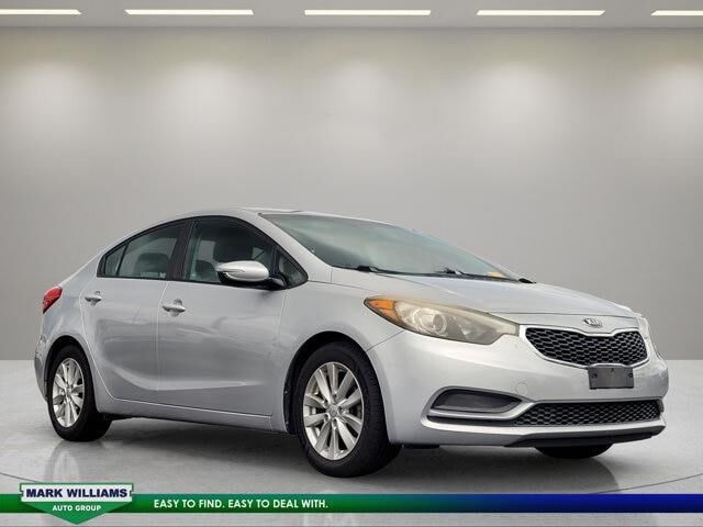 2015 Kia Forte LX — photo 1 of 26