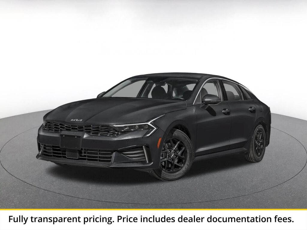 2025 Kia K5 LXS — photo 1 of 1