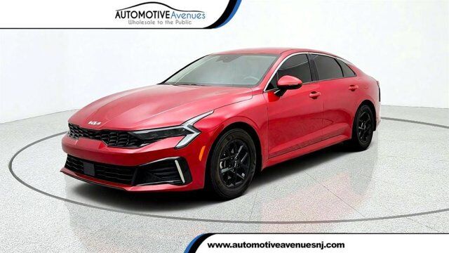 2025 Kia K5 LXS
